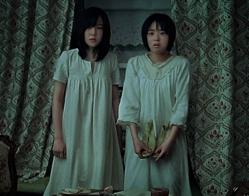 Review Film A Tale of Two Sisters