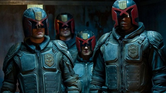 review-film-dredd