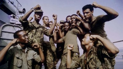 Review Film Da 5 Bloods Veteran Hitam di Vietnam